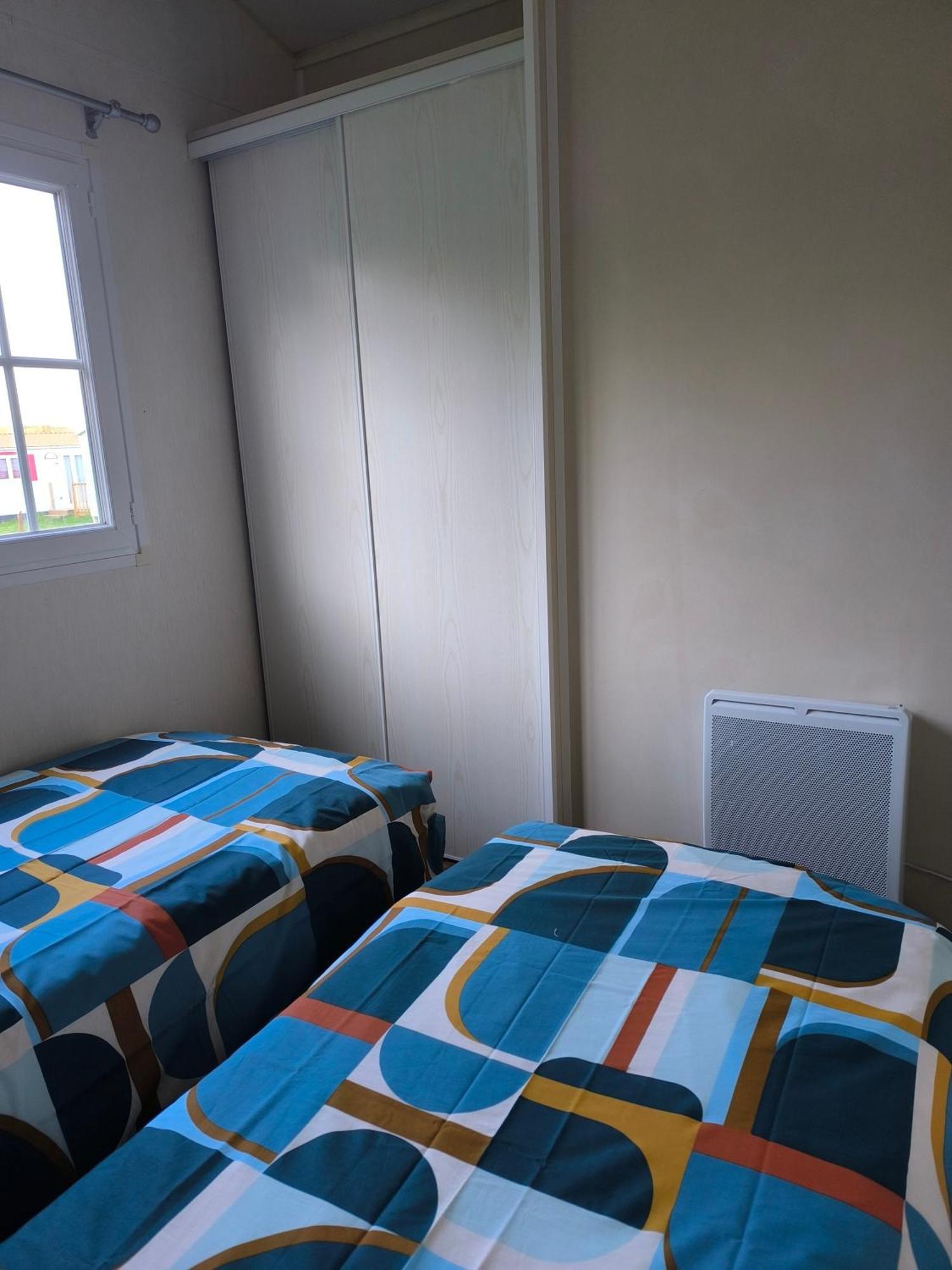 Campsite Mobil-home Vallee De L'yeres *